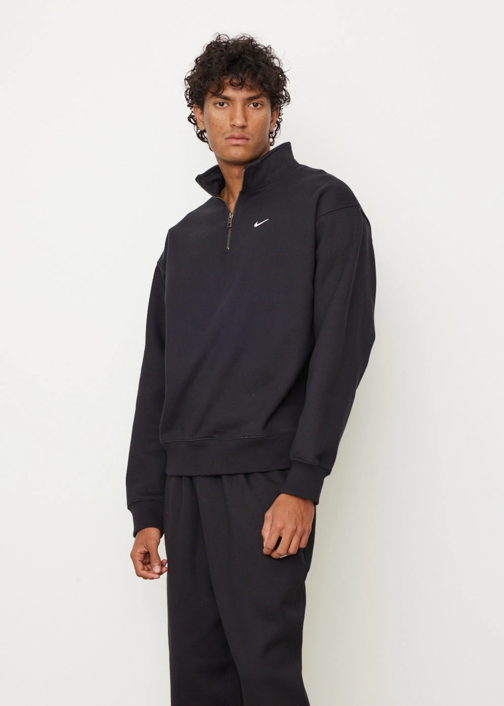 Nike Solo Swoosh Quarter Zip Sweatshirt 4 Nike Solo Swoosh Quarter Zip Sweatshirt - Image 4