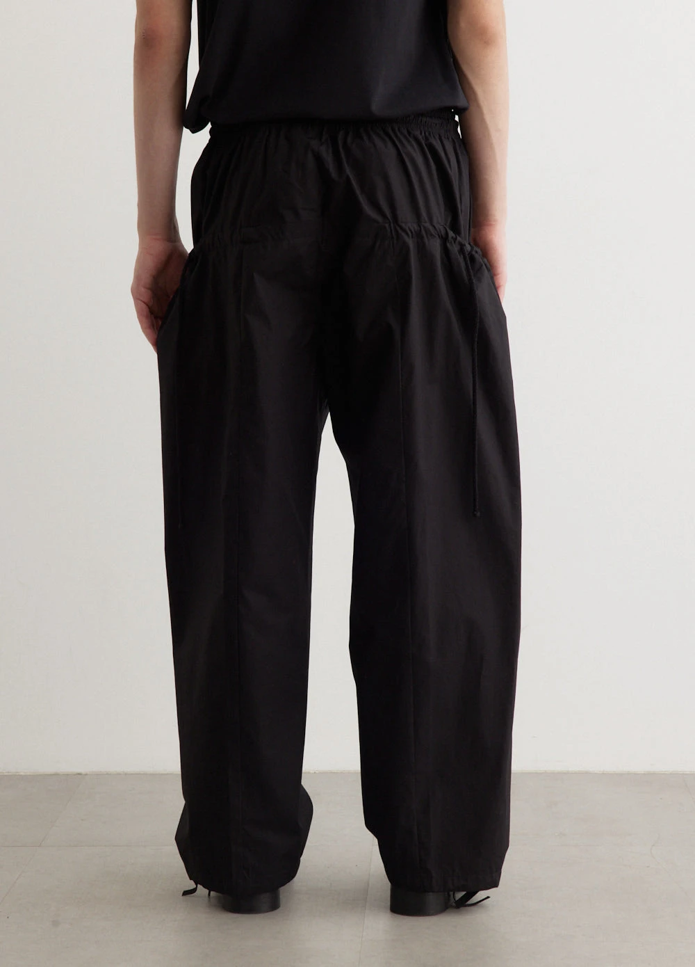 Circle Trousers 4 Circle Trousers - Image 4