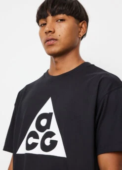 Nike ACG T-Shirt 10 Nike ACG T-Shirt -Men Clothing Store mens incu 0659