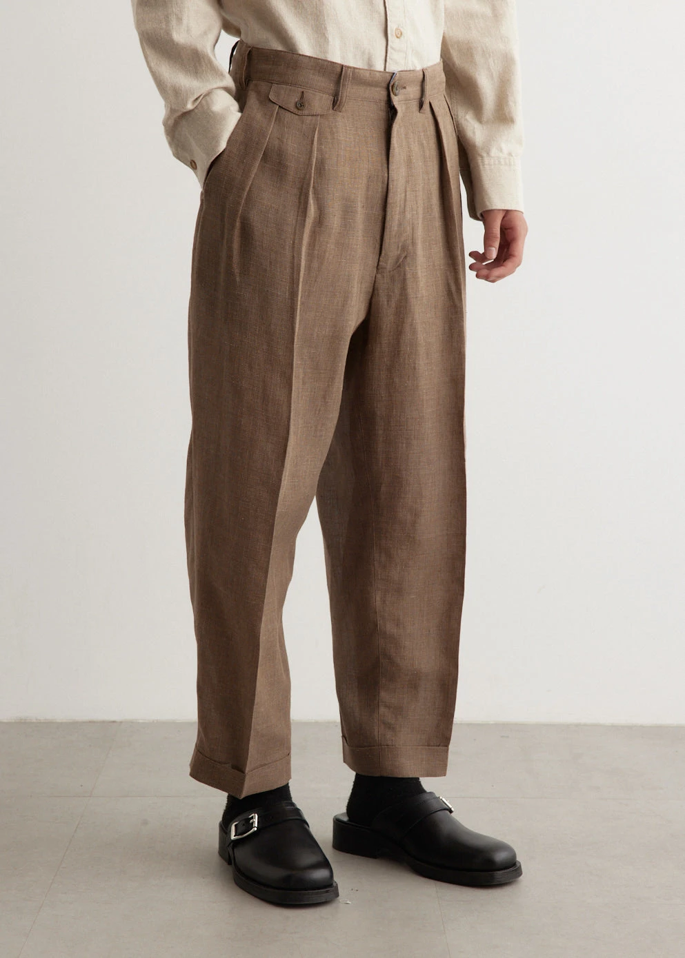 2 Pleats Tapered Linen Hounds Tooth 3 2 Pleats Tapered Linen Hounds Tooth - Image 3