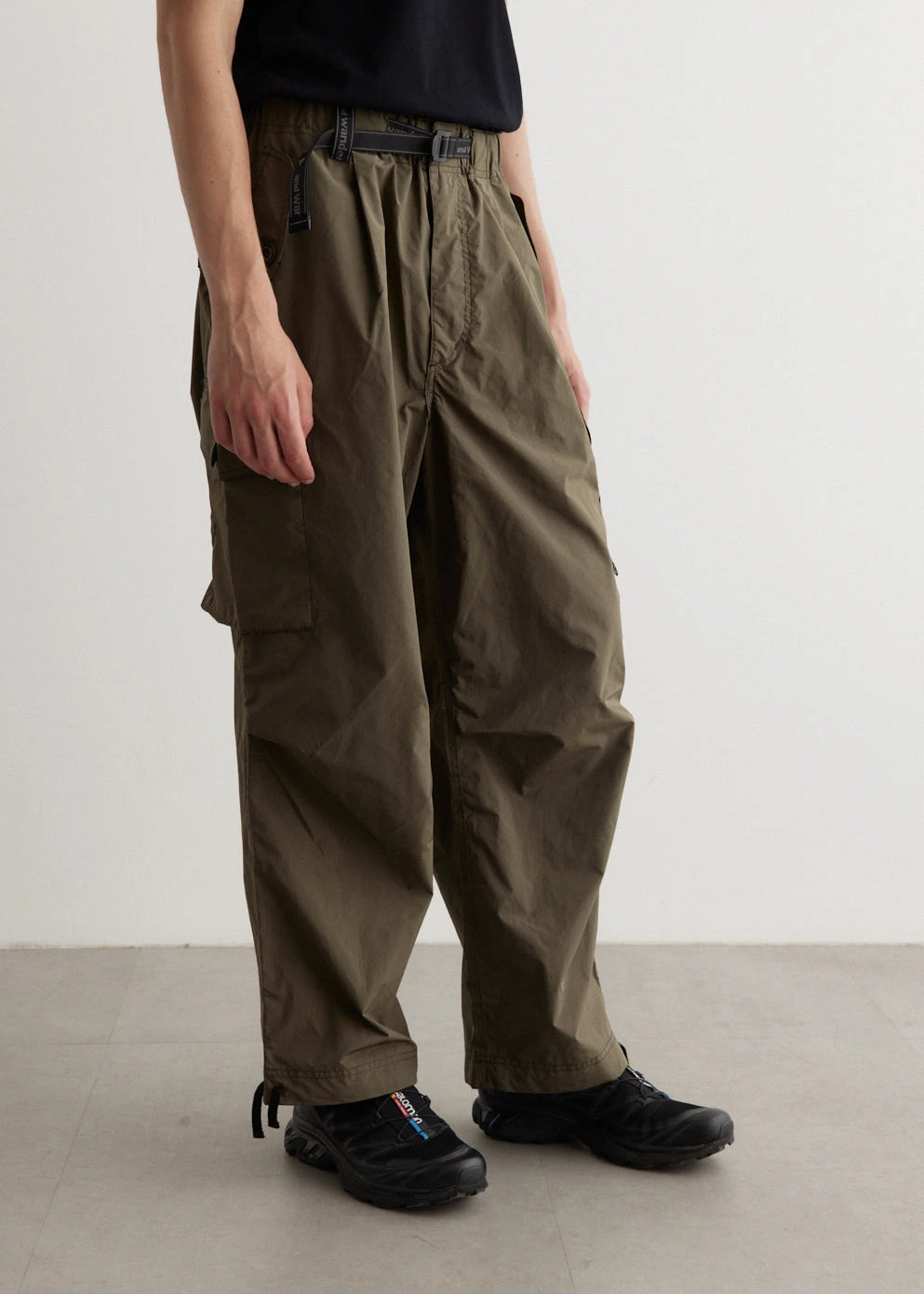 Oversized Cargo Pants 4 Oversized Cargo Pants - Image 4