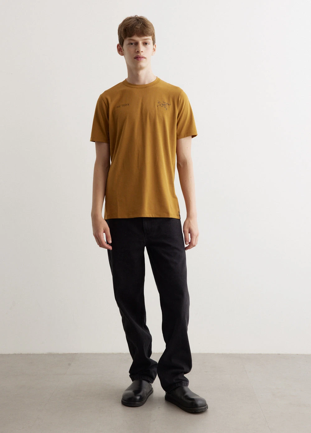 Arc'teryx Captive Split T-Shirt 1 Arc'teryx Captive Split T-Shirt