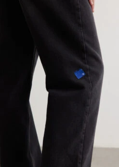 Significant Oversized Straight Fit Jeans 7 Significant Oversized Straight Fit Jeans -Men Clothing Store mens incu 395 2693803f 2054 42f4 aa19 15065ef34588