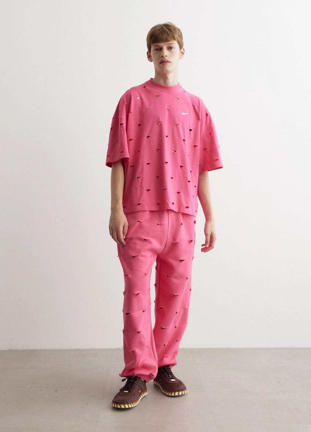 Nike X Jacquemus NRG Swoosh Pants 2 Nike X Jacquemus NRG Swoosh Pants - Image 2