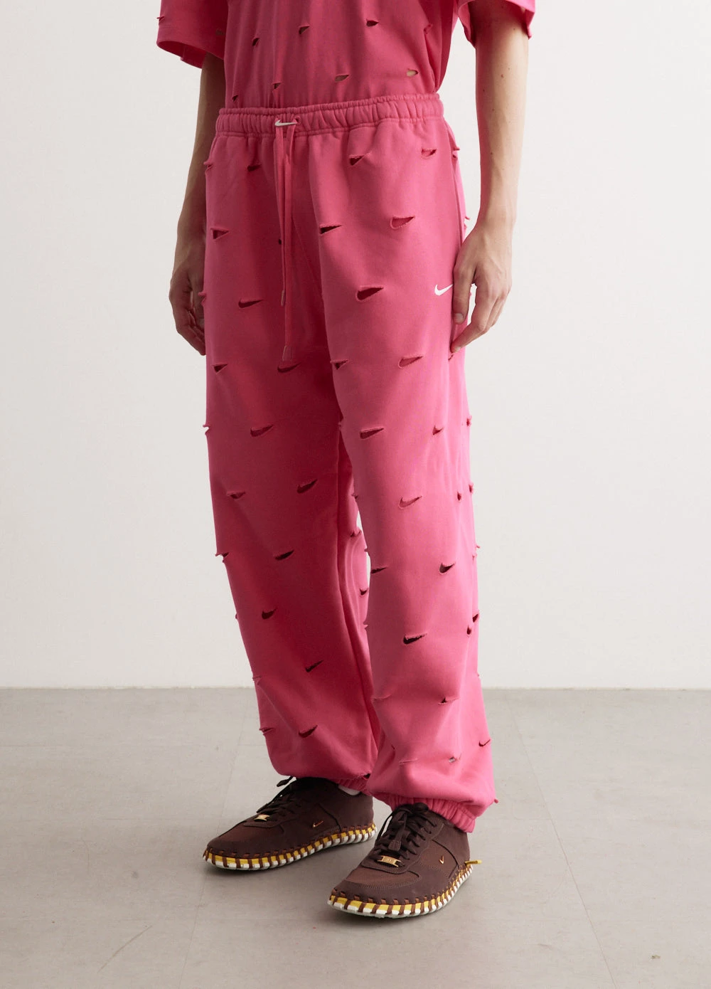 Nike X Jacquemus NRG Swoosh Pants 4 Nike X Jacquemus NRG Swoosh Pants - Image 4