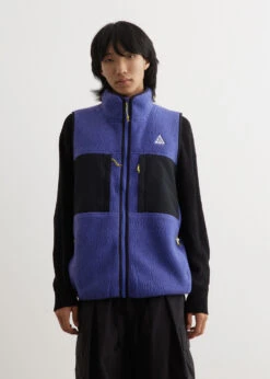 Nike ACG Arctic Wolf Vest -Men Clothing Store mens incu 964 161b4a05 5645 4522 8c46 4842eda45ee3