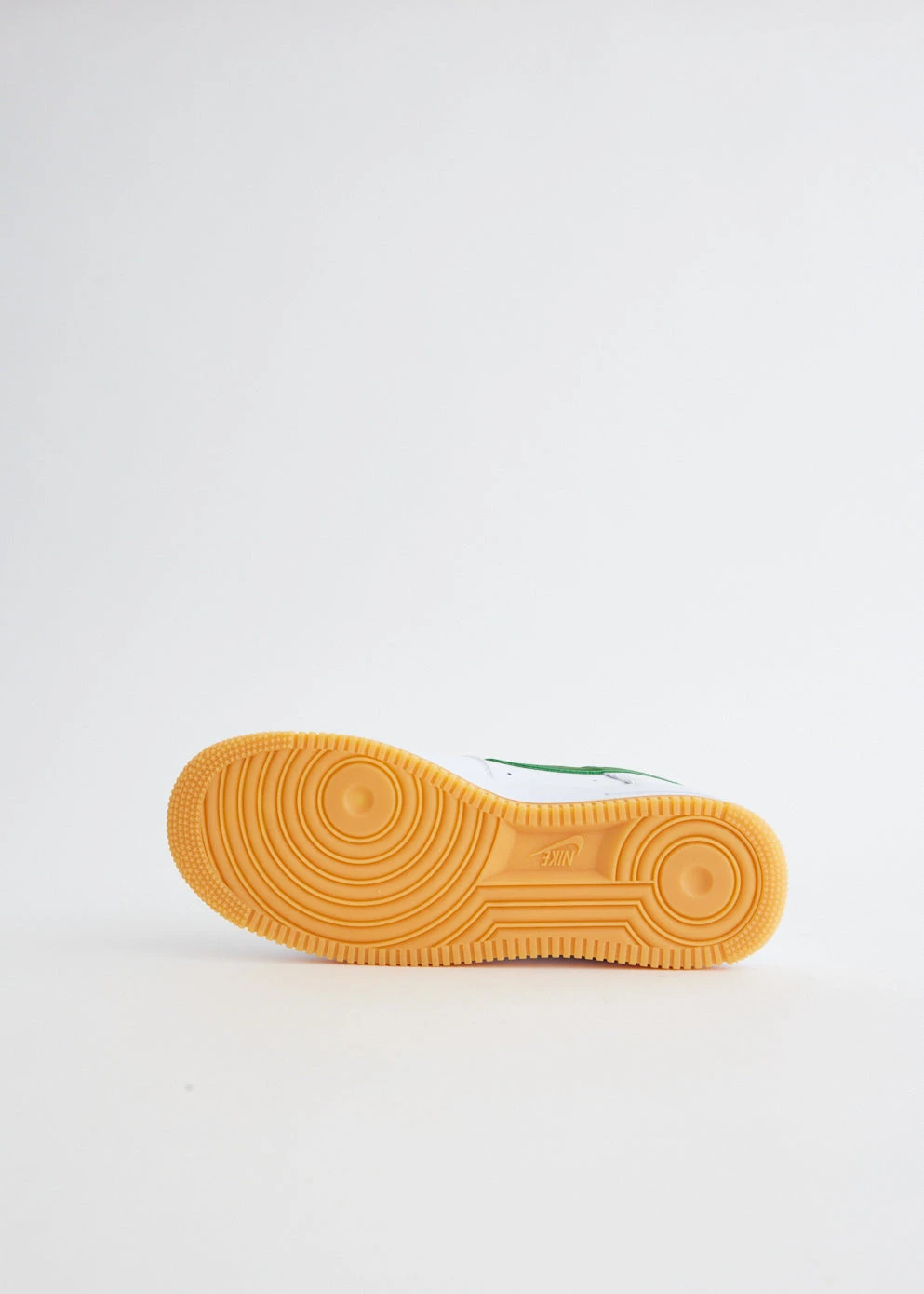 Nike Air Force 1 Low Retro 'Forest Green' Sneakers 6 Nike Air Force 1 Low Retro 'Forest Green' Sneakers - Image 6