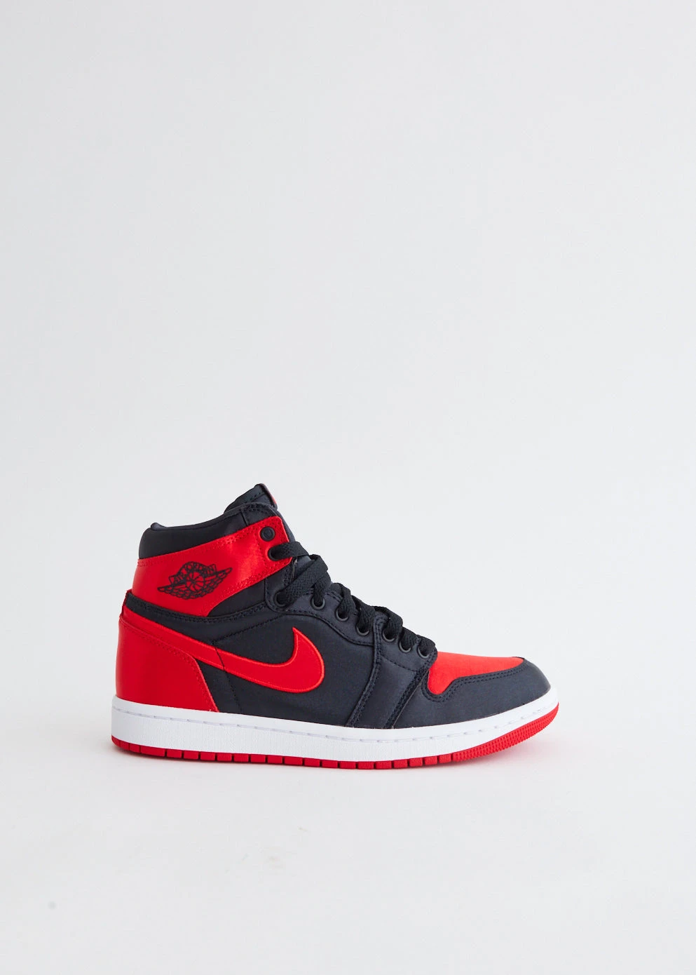 Nike Air Jordan 1 Retro High OG 'Satin Bred' Sneakers (PS) 1 Nike Air Jordan 1 Retro High OG 'Satin Bred' Sneakers (PS)