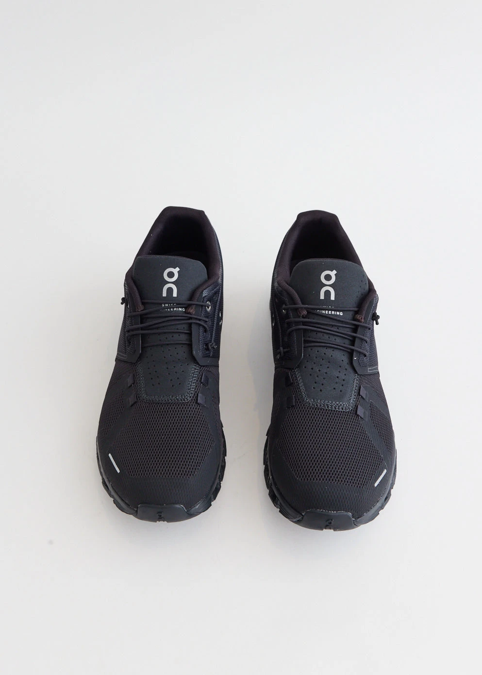 On Running Men's Cloud 5 Sneakers 3 On Running Men's Cloud 5 Sneakers - Image 3