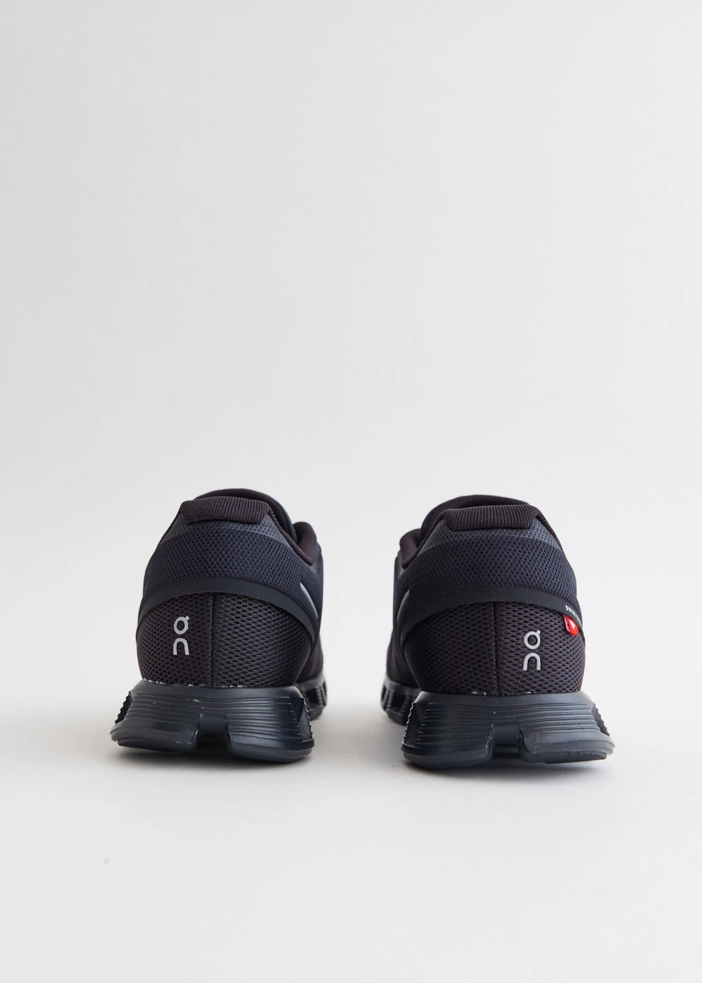 On Running Men's Cloud 5 Sneakers 4 On Running Men's Cloud 5 Sneakers - Image 4