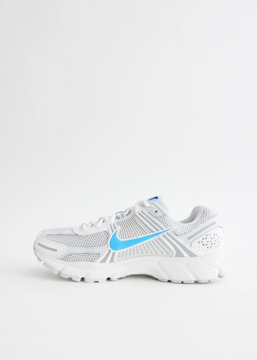 Nike Air Zoom Vomero 5 'University Blue' Sneakers 5 Nike Air Zoom Vomero 5 'University Blue' Sneakers - Image 5