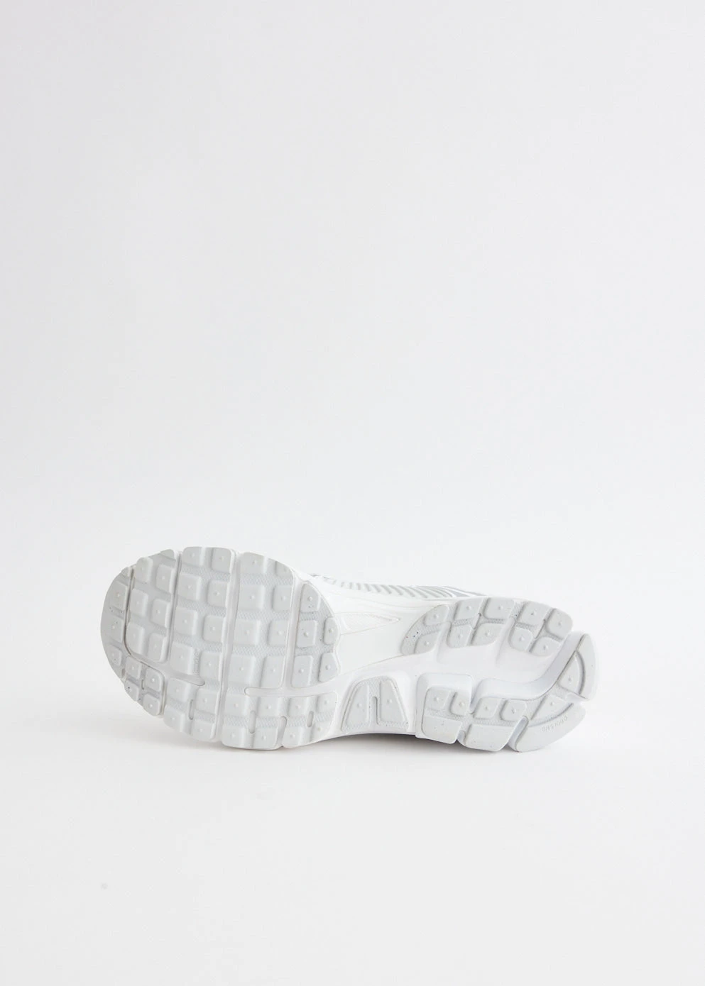 Nike Air Zoom Vomero 5 'University Blue' Sneakers 6 Nike Air Zoom Vomero 5 'University Blue' Sneakers - Image 6