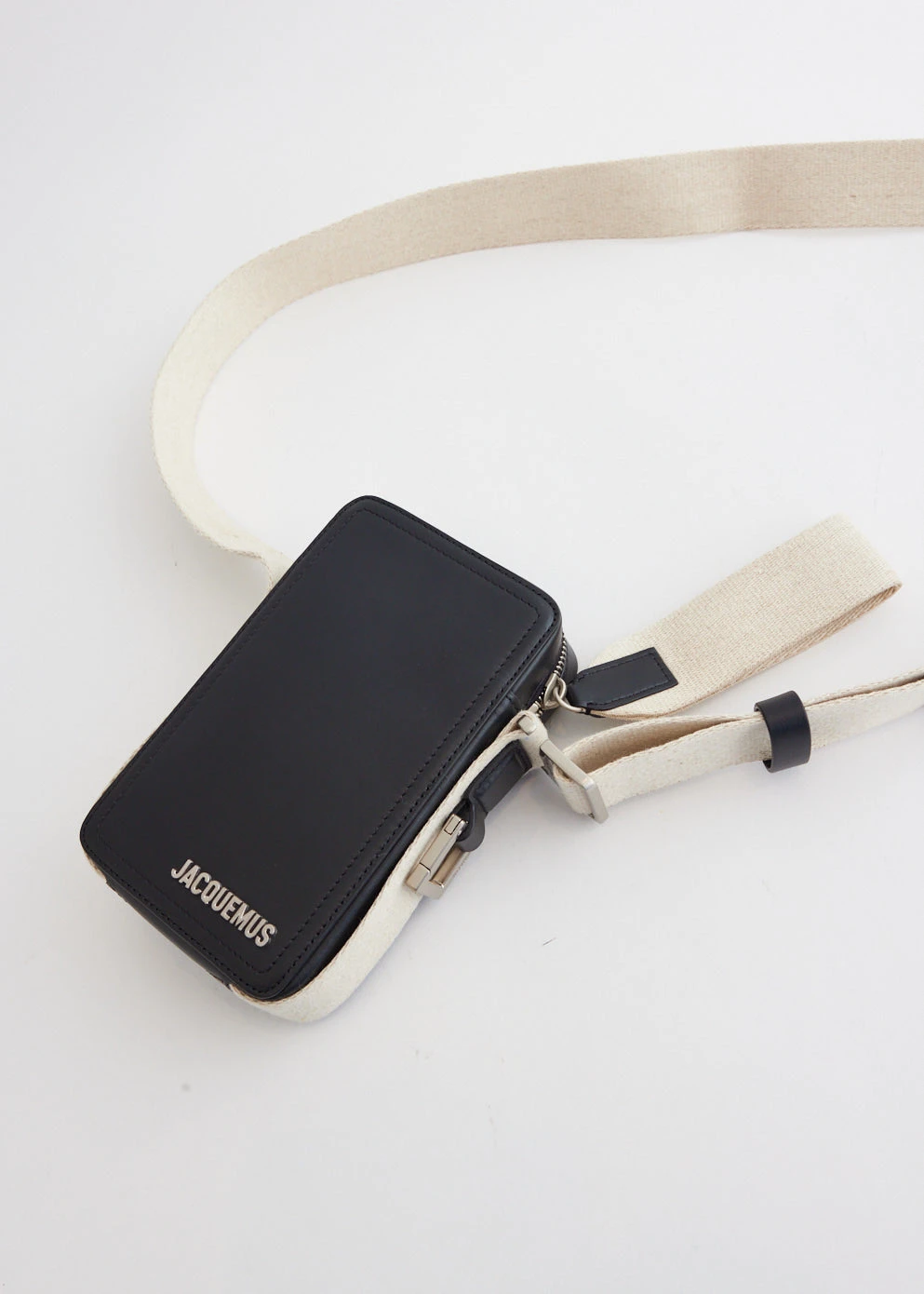 Jacquemus Le Cuerda Vertical Bag 1 Jacquemus Le Cuerda Vertical Bag