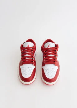 Nike Air Jordan 1 Low 'Dune Red' Sneakers 8 Nike Air Jordan 1 Low 'Dune Red' Sneakers -Men Clothing Store product incu 208 f92e0cbe 1714 4c13 9d79 468e2c69401a