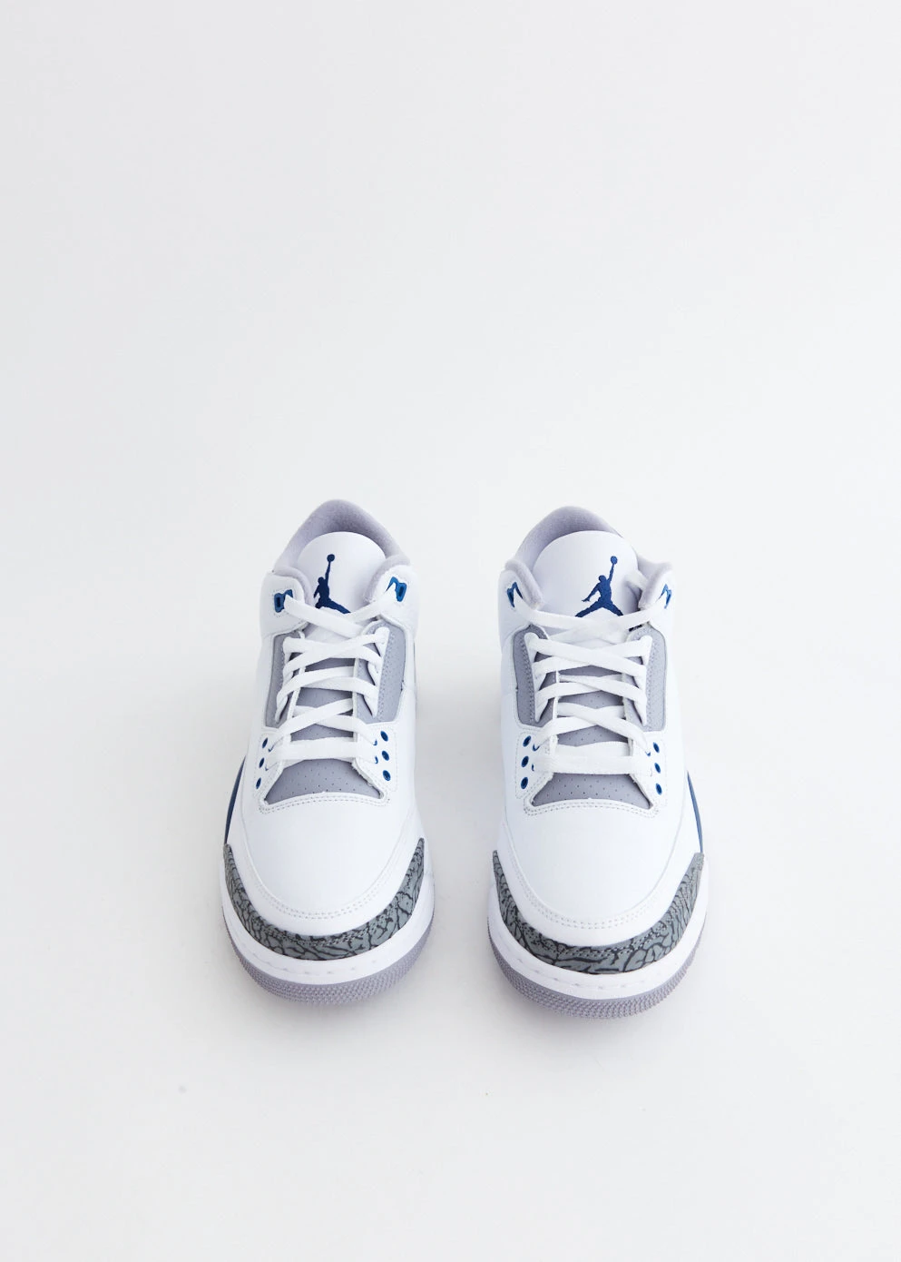 Nike Air Jordan 3 Retro 'Midnight Navy' Sneakers 3 Nike Air Jordan 3 Retro 'Midnight Navy' Sneakers - Image 3