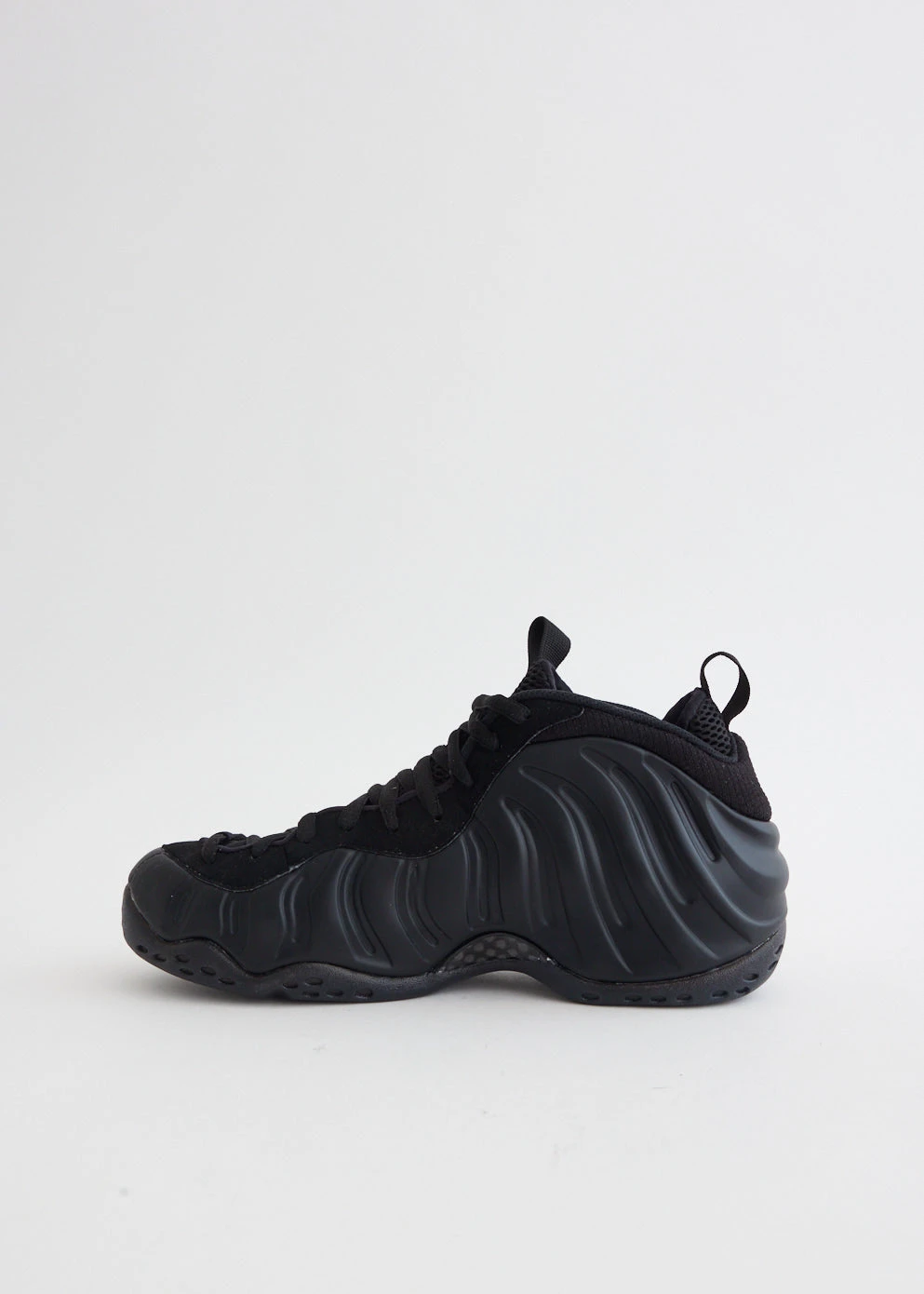 Nike Air Foamposite One 'Anthracite' Sneakers 5 Nike Air Foamposite One 'Anthracite' Sneakers - Image 5