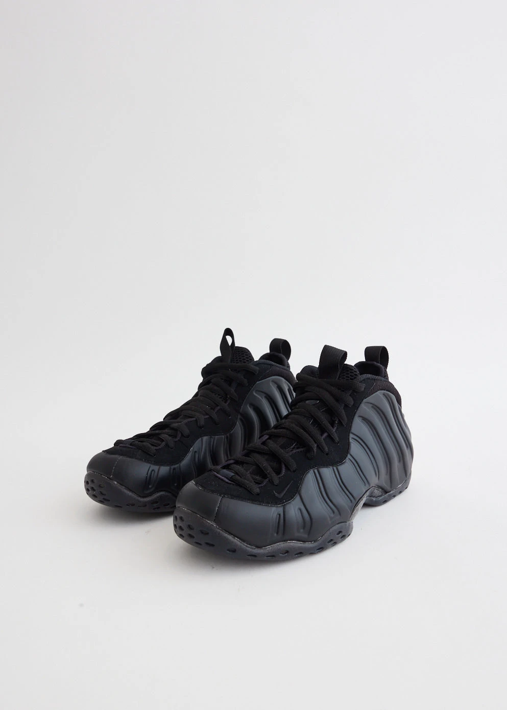 Nike Air Foamposite One 'Anthracite' Sneakers 2 Nike Air Foamposite One 'Anthracite' Sneakers - Image 2