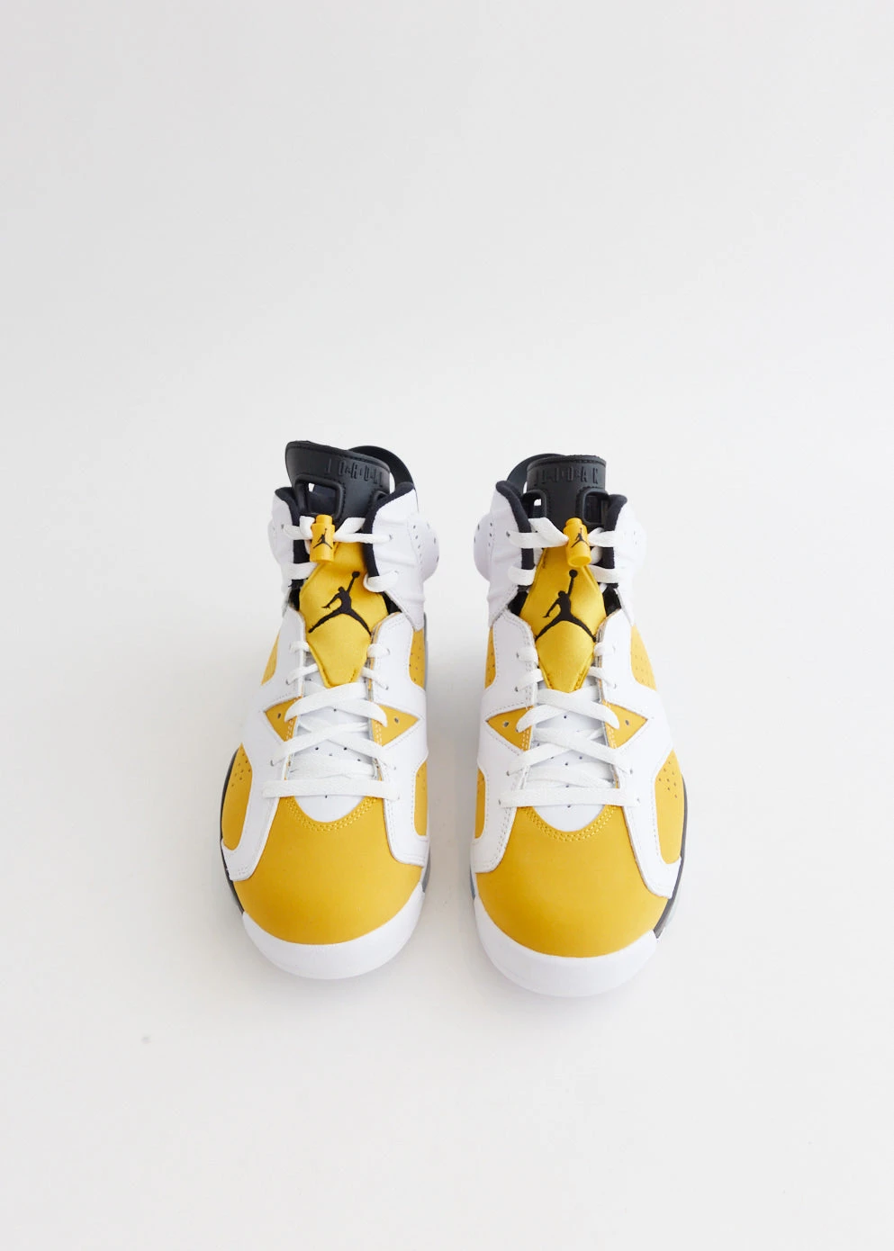 Nike Air Jordan 6 Retro 'Yellow Ochre' Sneakers 3 Nike Air Jordan 6 Retro 'Yellow Ochre' Sneakers - Image 3