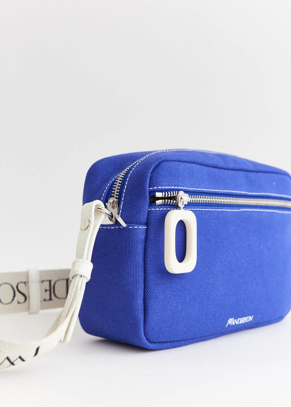 JW Anderson JWA Puller Camera Bag 2 JW Anderson JWA Puller Camera Bag - Image 2