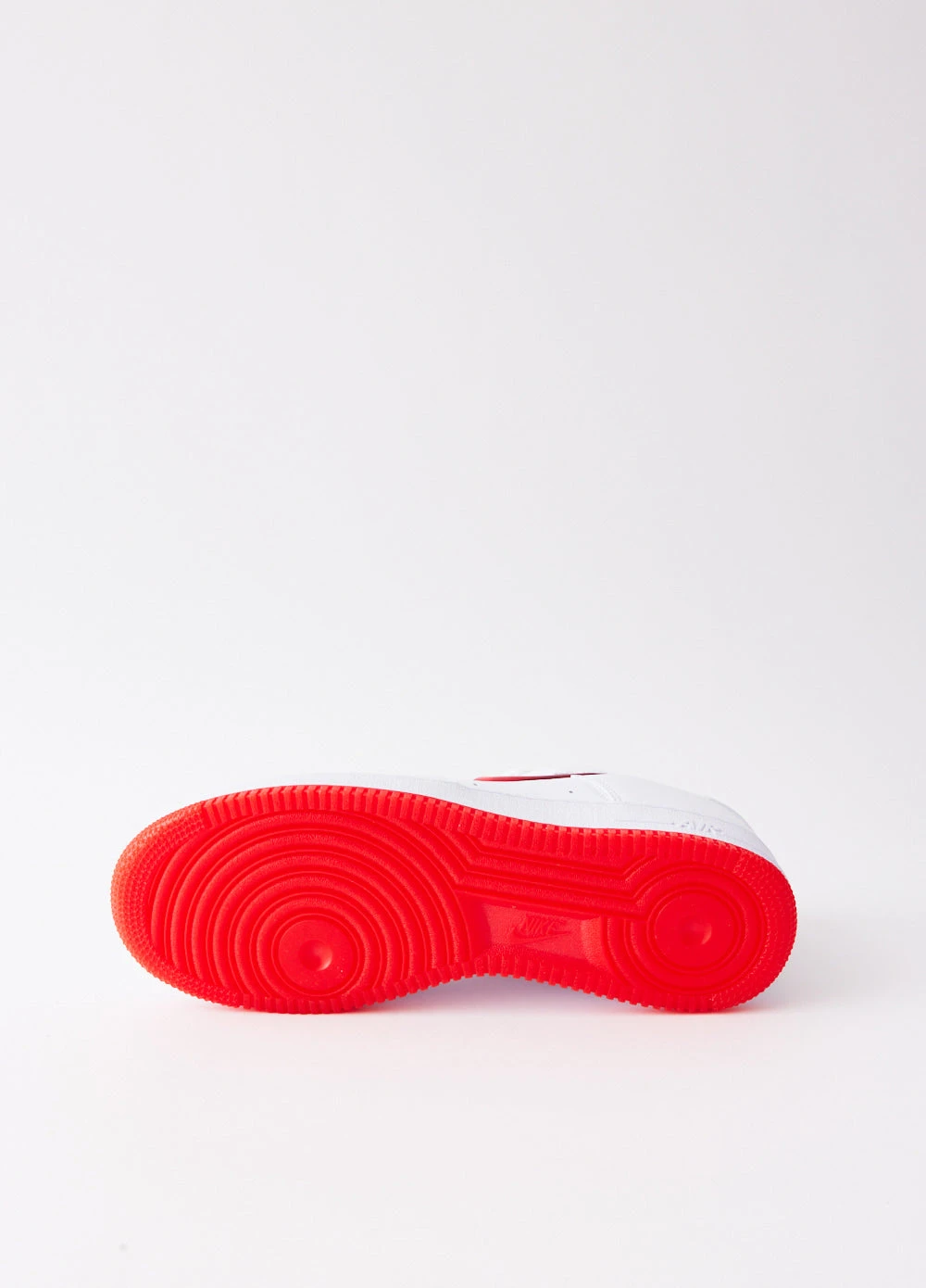 Nike Air Force 1 Low Retro 'Red Jewel' Sneakers 5 Nike Air Force 1 Low Retro 'Red Jewel' Sneakers - Image 5